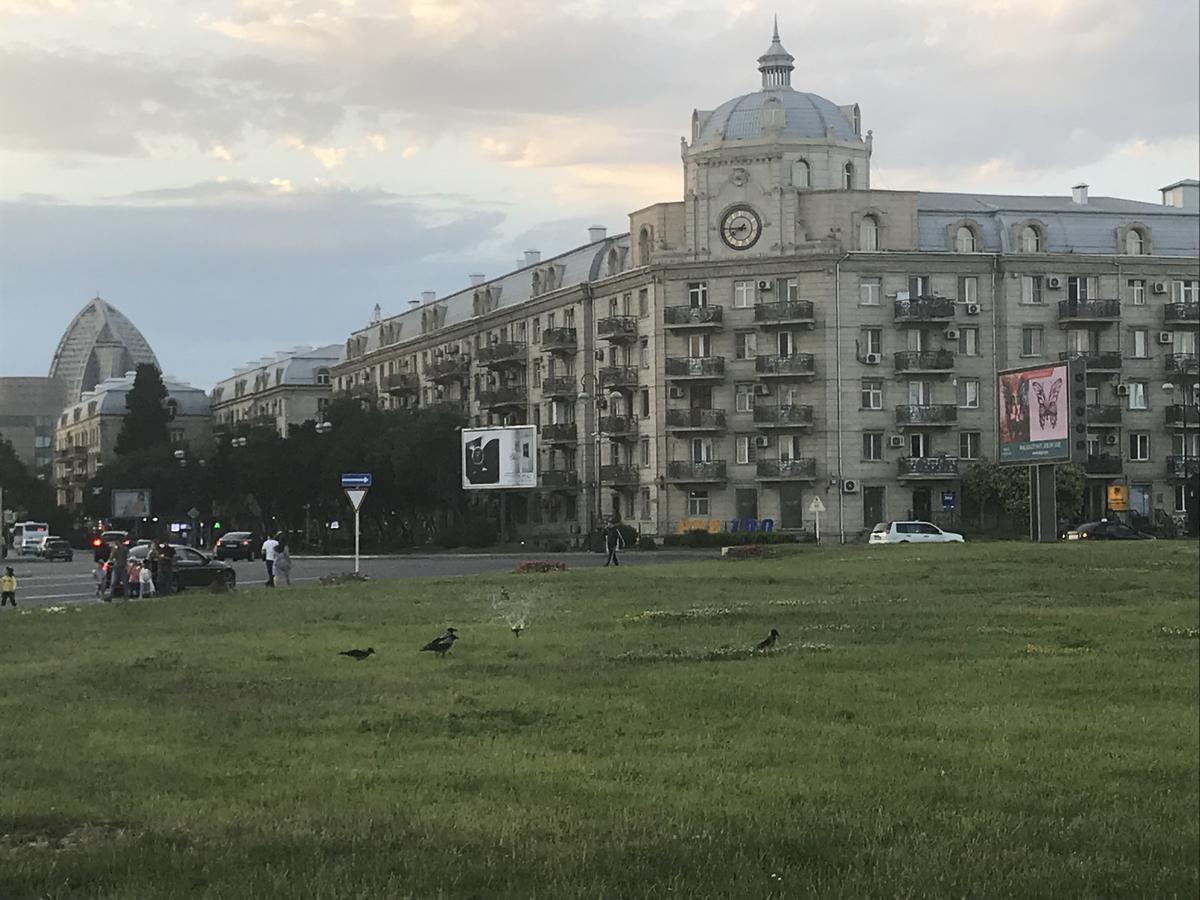 Boulevard Apartment With Sea View Baky Esterno foto